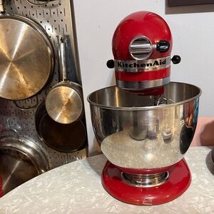 Selling for parts NON-WORKING KitchenAid Red Mixer with Silver Bowl